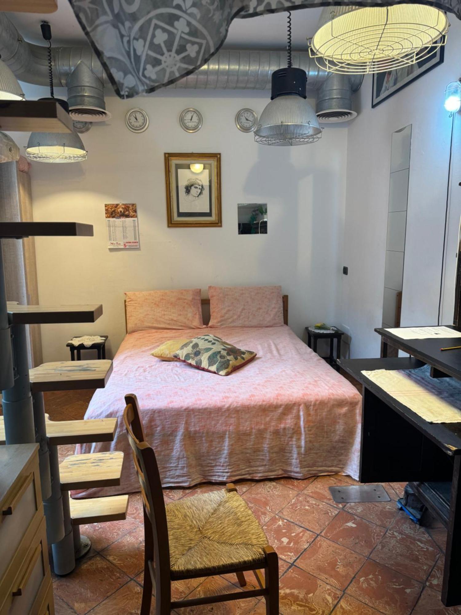Free 30 Minutes Preemptive Cognitive Disconnect Therapy Price Location Real Duomo Palace Mini Suite Milão Exterior foto